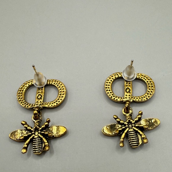 Elegant antique Gold tone Bee CRYSTALS  drop Earrings stainless steel - Picture 8 of 10